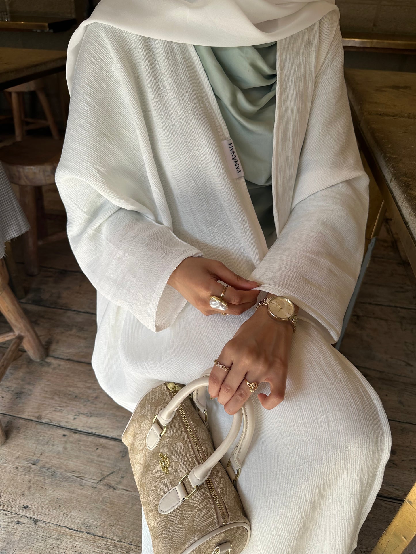 Noor | Cloud White