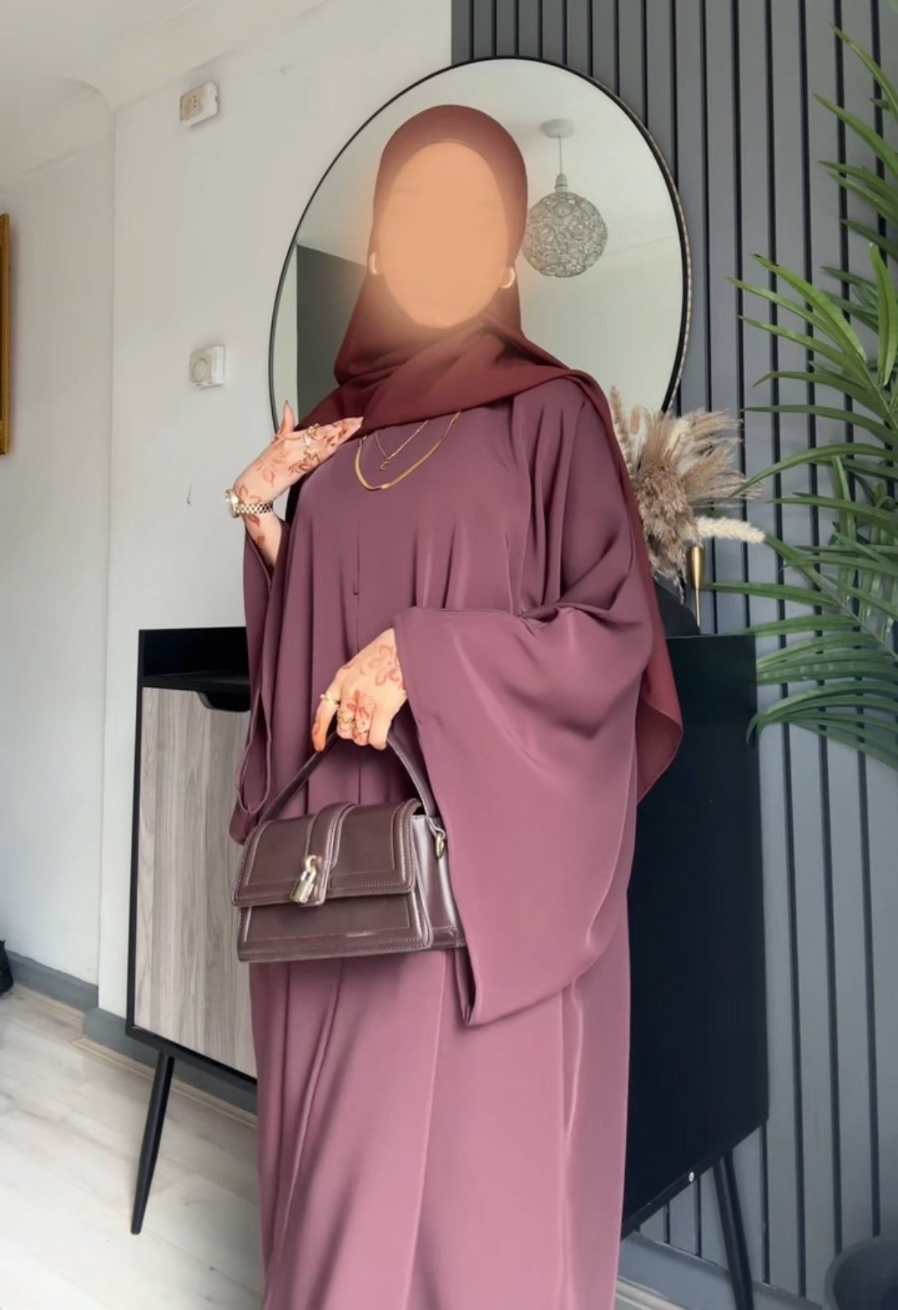 HAWAA Nursing Abaya (Burgundy)