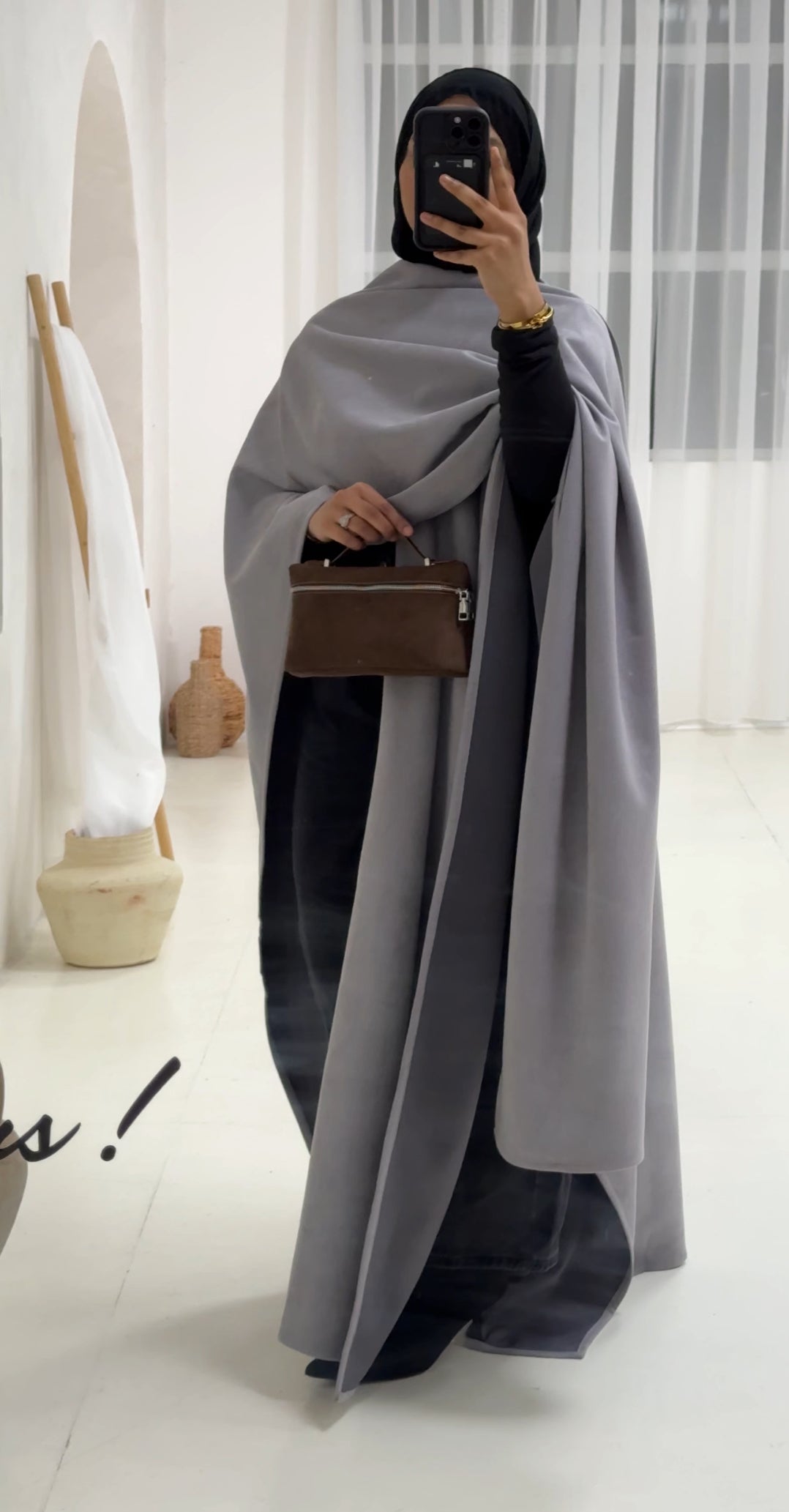 Suede Cape Abaya (Minor Fault)