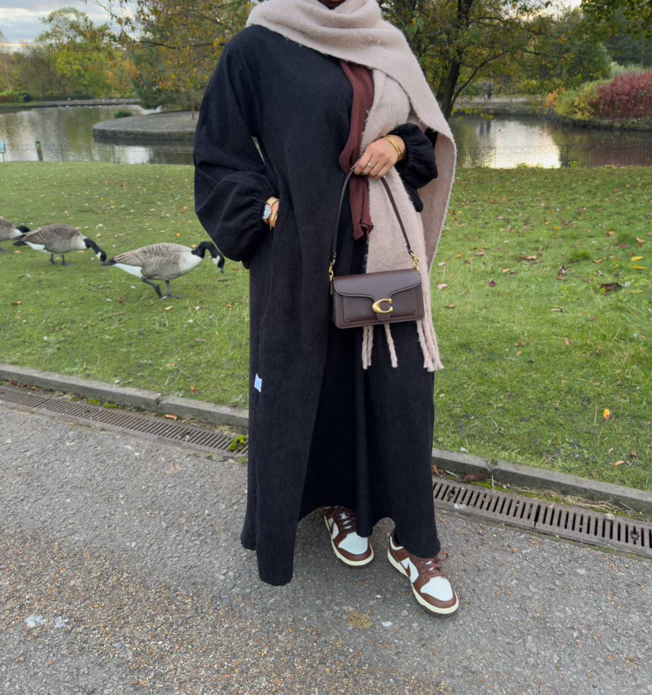 Corduroy Abaya BLACK