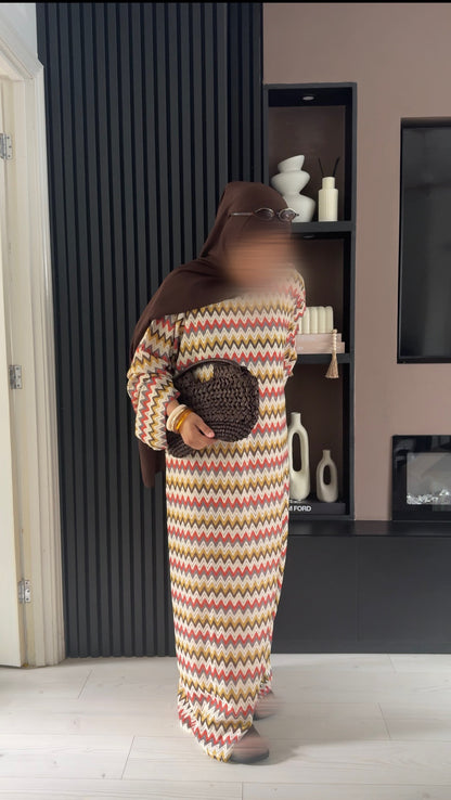 Breathable Zigzag Knit Summer Beach Abaya (closed with inside ties)